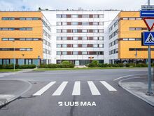 Aknad vaiksesse sisehoovi. Parkimine hinnas.