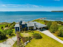 Eksklusiivne villa merepiiri ja sadamaga
