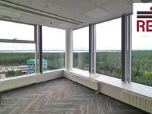 Hea vaatega väike büroo Delta Plazas!