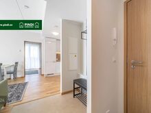PANIPAIGA JA PARKIMISKOHAGA, PÄIKESEPOOLNE KORTER!