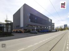 Hea asukoht, tasuta parkimine!