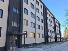 Kahetoaline läbi maja planeeringuga korter