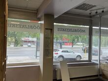 Anda üürile äripind Mustjõe Kaubanduskeskuses