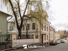 Privaatse sissepääsuga pind vanalinnas!