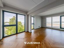 Avar kodu panoraamse merevaate ja 99 m² terrassiga