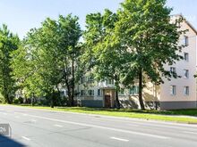 KORTER asub neljakorruselise maja teisel korrusel
