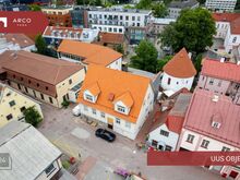 Pärnu vanalinna südamesse vanimate säilinud hoonete vahele on valminud uus võrratu väike kuue k