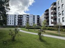 Üürile anda kaasaegne 2-toaline korter Sinimäe 16, Lasnamäel

Üürile anda valgusküllane ja h�