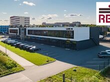 Kaasaegne stockoffice Laki tänaval