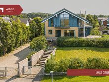 Merevaatega villa Tiskres!