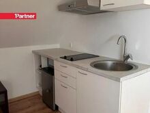 Üürile anda hubane ühetoaline katusekorter Soo tänaval!

20,3 m² suurune korter asub kolmekorru