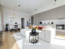 KÕRGED LAED / VALGUSKÜLLANE / PANORAAMVAADE