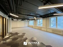 STIILSE SISEVIIMISTLUSEGA BÜROO SÜDALINNAS