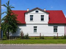 Suure ja privaatse kinnistuga maja, kõrvalhooned!