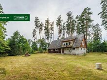 Privaatne maakodu Loobu jõe ääres.