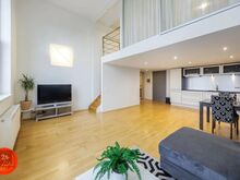 Ruumikas Loft, tänaval tasuta parkimine