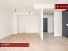 Uus kümne korteriga elamu paikneb Mai elamupiirkonna veerel, mis on aastakümneid olnud linnaelanik