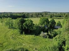 Privaatne ja rahulik talukoht koos hoonetega