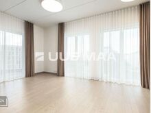 Kõrged laed, suured aknad