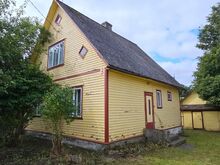 Kesklinna lähedal, hinnatud eramute asumis!