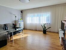 Valgusküllane rõduga korter