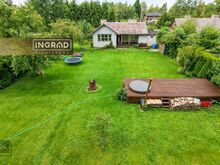 Suvila sauna, garaaži ja 909 m² krundiga