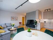 Avara planeeringuga korter viimasel korrusel
