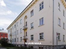 Kõrged laed, avarad toad ja väärikas kivimaja