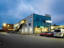Anname üürile Mustamäe tee 6b hoone kolmandal korruse kahest kabinetist koosneva äripinna