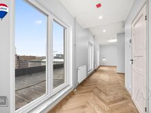 Terrasi ja linnavaatega südalinnakodu!