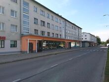 Müüa äripind Kohtla-Järve kesklinnas,populaarse bussipeatuse vahetus läheduses