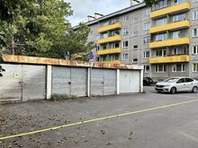 Müüakse elamumaa kinnistu KÜ 78405:501:0088, millel asub neli garaažiboksi