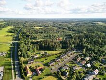 5-toaline ja 4-magamistoaga saunaga majaosa