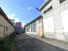 Kolm ruumi + kontor