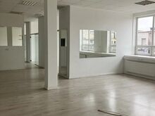 Üürile anda kaasaegne büroopind Tulika Ärimajas Kristiine keskuse lähedal!

* Logistiliselt hea