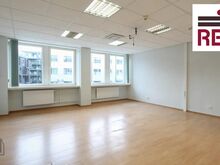 Büroopind südalinnas Triumph Plazas
