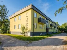 LÄBI MAJA PAIKNEV PEREKORTER A-ENERGIA MAJAS