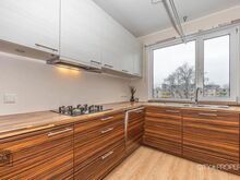 Renoveeritud 3-toaline korter, suure vannitoaga.