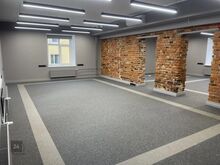 ÜÜRILE ANDA RENOVEERITUD ÄRIPIND TARTU KESKLINNAS