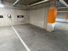 KÖETAV PARKIMISKOHT NOBLESSNERIS!