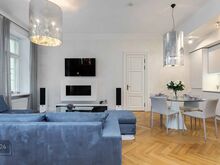 ELEGANTNE 3-TOALINE KORTER RÕDUGA SISEHOOVI POOLE!