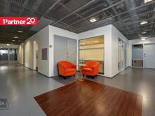7 EUR/m² UUS HIND! VABA BÜROOPIND- SININE ÄRIMAJA!