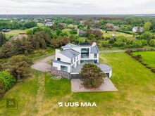 Eksklusiivne ja isikupärane mereäärne Villa!