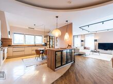 SUUREPÄRANE ASUKOHT