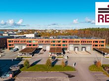Esinduslik betoonhoone. 270 m2 ladu, 200 m2 bürood.
