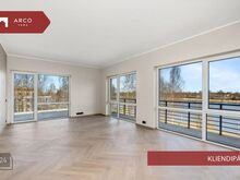 Müüa suure katuseterassiga 4-toaline korter Pärnu jõe ääres!