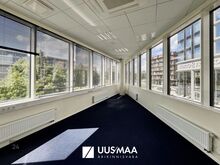 ILUS KABINETTIDEGA BÜROO NAVIGAATORI MAJAS