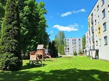 Valgus, avarus ja hinnatud Karlova – kodu, kus on hea olla

On kodusid, mis mõjuvad õigena juba 