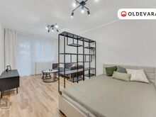 Tasuta sisehoovi parkimisega renoveeritud korter