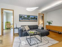 2 parkimiskohaga korter südalinna vaikses sisehoovis